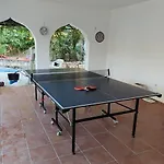Kusadasi'nda Oezel Havuzlu Kiralik Bueyuek *
