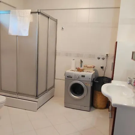 Kusadasi'nda Oezel Havuzlu Kiralik Bueyuek * Kusadası