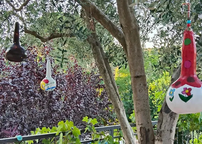 Vilă Kusadasi'nda Oezel Havuzlu Kiralik Bueyuek *