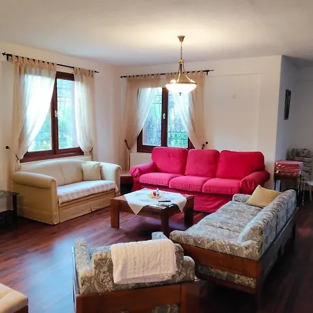 Villa Kuşadası'nda özel Havuzlu Kiralık Büyük *